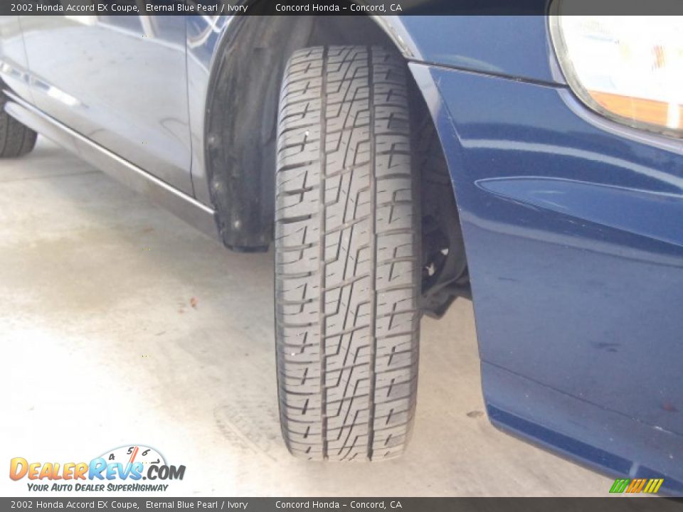 2002 Honda Accord EX Coupe Eternal Blue Pearl / Ivory Photo #29