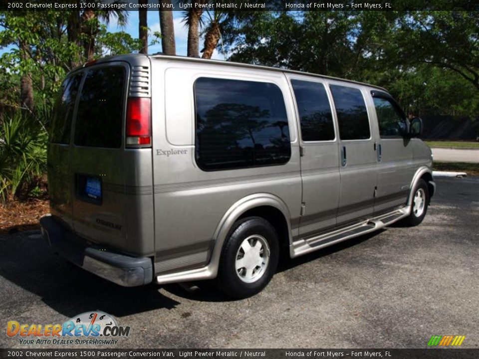 2002 Chevrolet Express 1500 Passenger Conversion Van Light Pewter Metallic / Neutral Photo #3