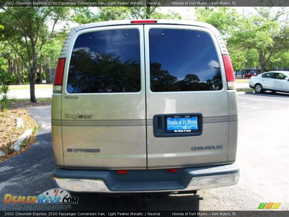 2002 Chevrolet Express 1500 Passenger Conversion Van Light Pewter Metallic / Neutral Photo #4