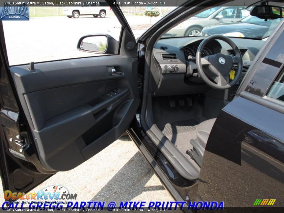 2008 Saturn Astra XE Sedan Black Sapphire / Charcoal Photo #10