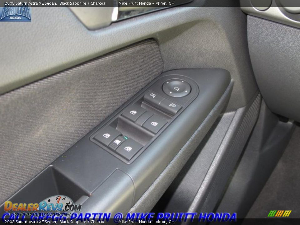 2008 Saturn Astra XE Sedan Black Sapphire / Charcoal Photo #18