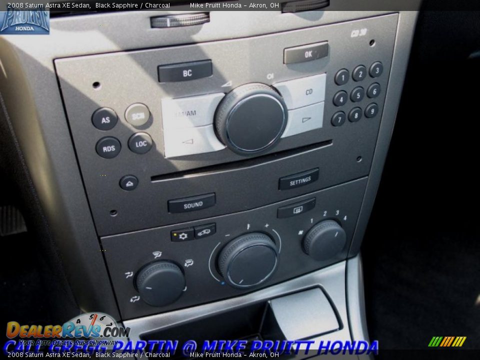 2008 Saturn Astra XE Sedan Black Sapphire / Charcoal Photo #21