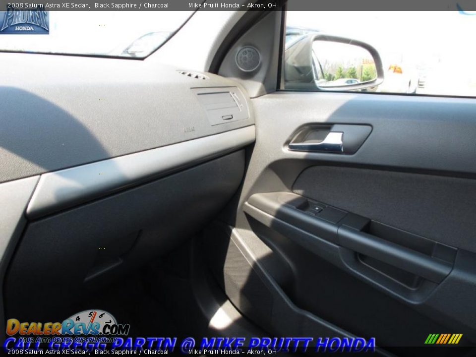 2008 Saturn Astra XE Sedan Black Sapphire / Charcoal Photo #23