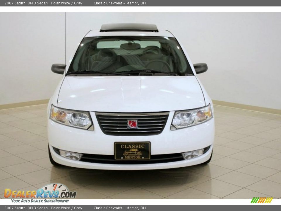 2007 Saturn ION 3 Sedan Polar White / Gray Photo #2