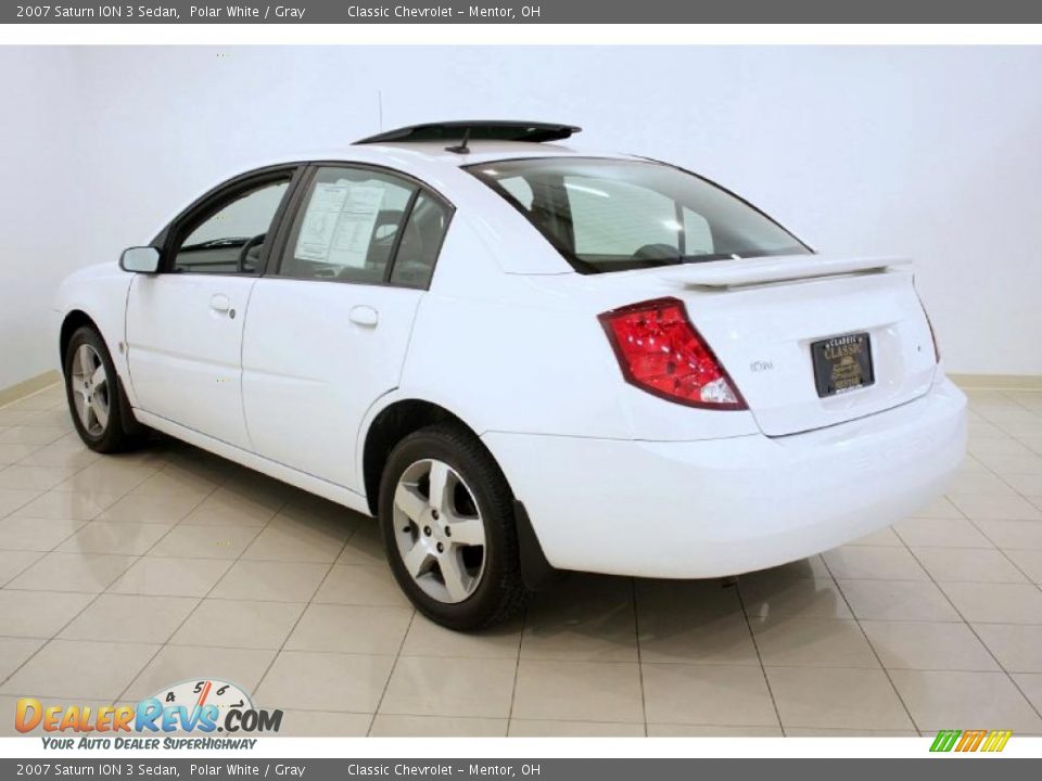 2007 Saturn ION 3 Sedan Polar White / Gray Photo #5