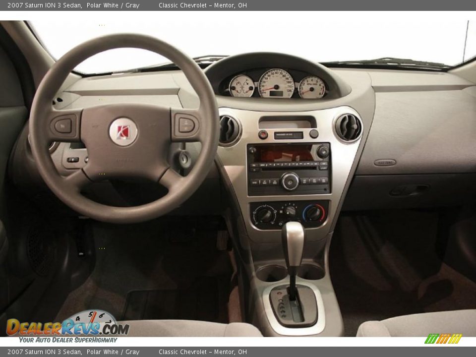 2007 Saturn ION 3 Sedan Polar White / Gray Photo #22