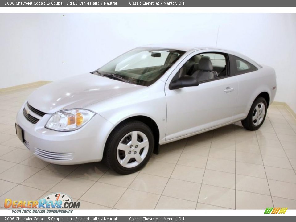 2006 Chevrolet Cobalt LS Coupe Ultra Silver Metallic / Neutral Photo #3