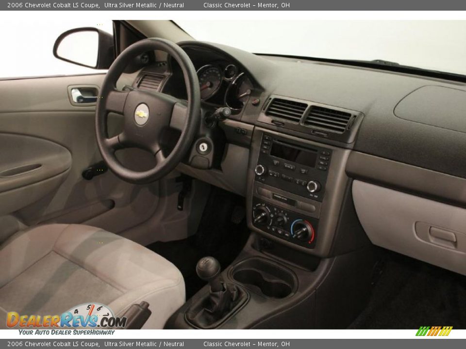 2006 Chevrolet Cobalt LS Coupe Ultra Silver Metallic / Neutral Photo #15