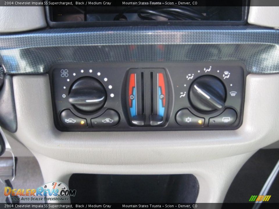 2004 Chevrolet Impala SS Supercharged Black / Medium Gray Photo #17