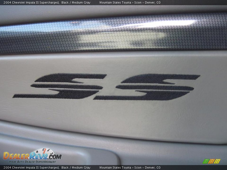 2004 Chevrolet Impala SS Supercharged Black / Medium Gray Photo #19