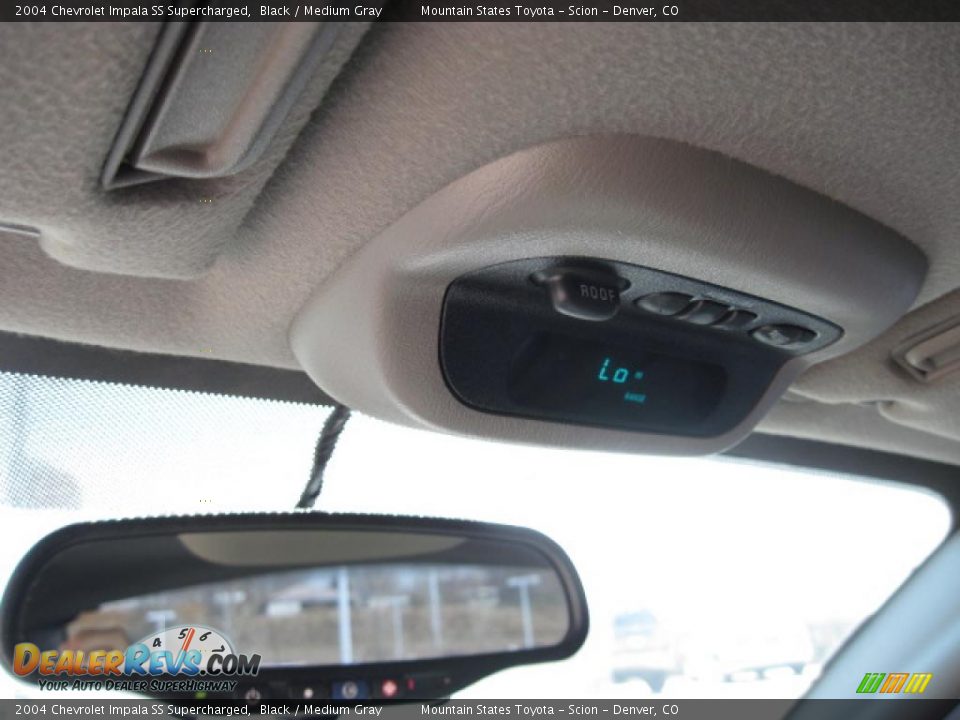 2004 Chevrolet Impala SS Supercharged Black / Medium Gray Photo #20