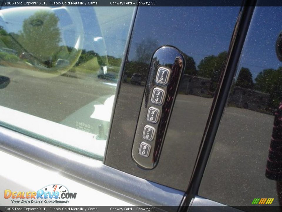 2006 Ford Explorer XLT Pueblo Gold Metallic / Camel Photo #11
