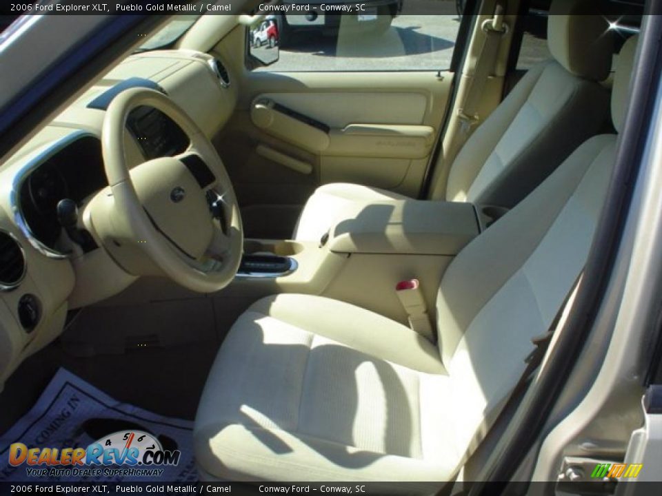 2006 Ford Explorer XLT Pueblo Gold Metallic / Camel Photo #20