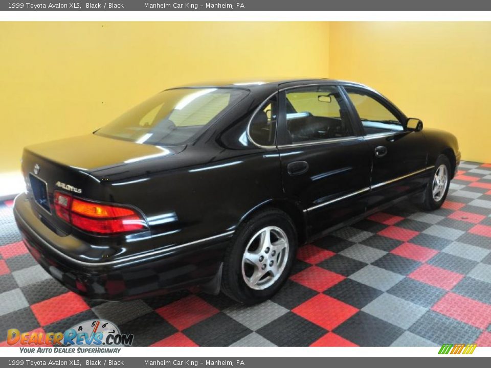 1999 Toyota Avalon XLS Black / Black Photo #6