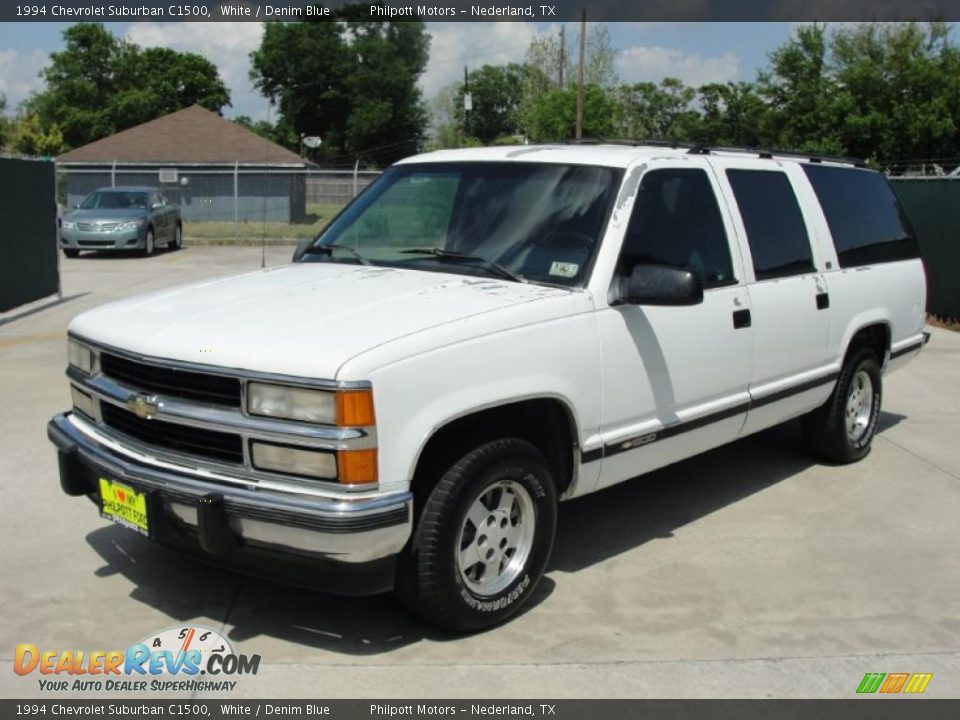 1994 Chevrolet Suburban C1500 White / Denim Blue Photo #7