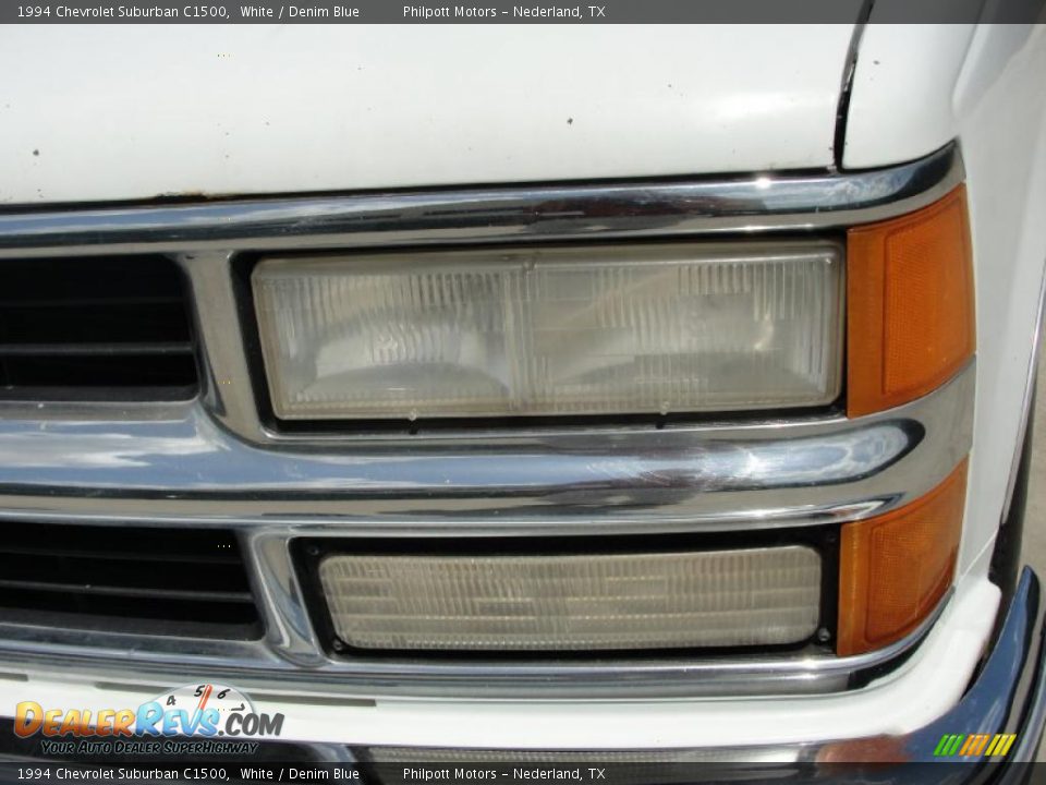 1994 Chevrolet Suburban C1500 White / Denim Blue Photo #10