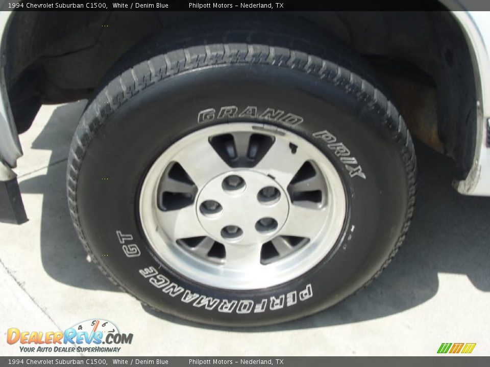 1994 Chevrolet Suburban C1500 White / Denim Blue Photo #13