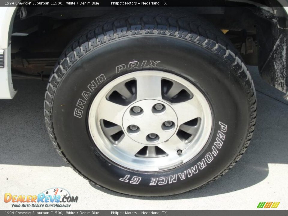 1994 Chevrolet Suburban C1500 White / Denim Blue Photo #14