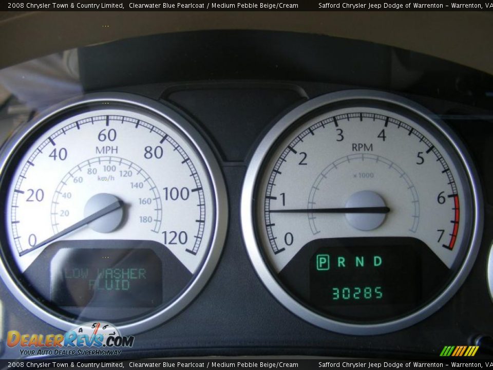 2008 Chrysler Town & Country Limited Clearwater Blue Pearlcoat / Medium Pebble Beige/Cream Photo #9
