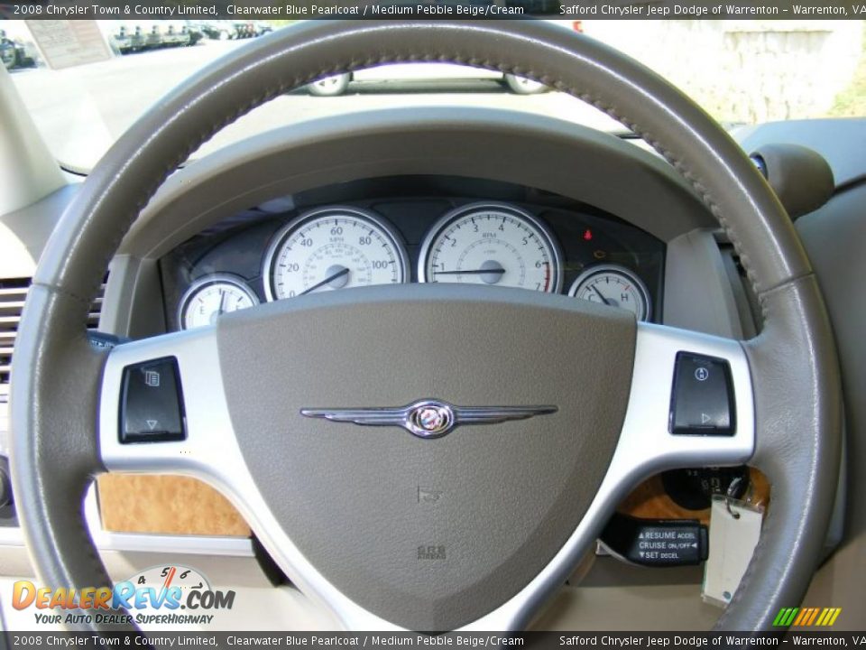 2008 Chrysler Town & Country Limited Clearwater Blue Pearlcoat / Medium Pebble Beige/Cream Photo #10