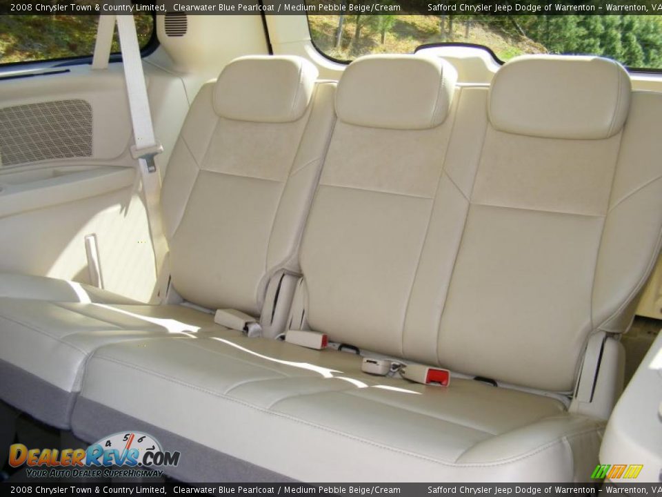 2008 Chrysler Town & Country Limited Clearwater Blue Pearlcoat / Medium Pebble Beige/Cream Photo #18