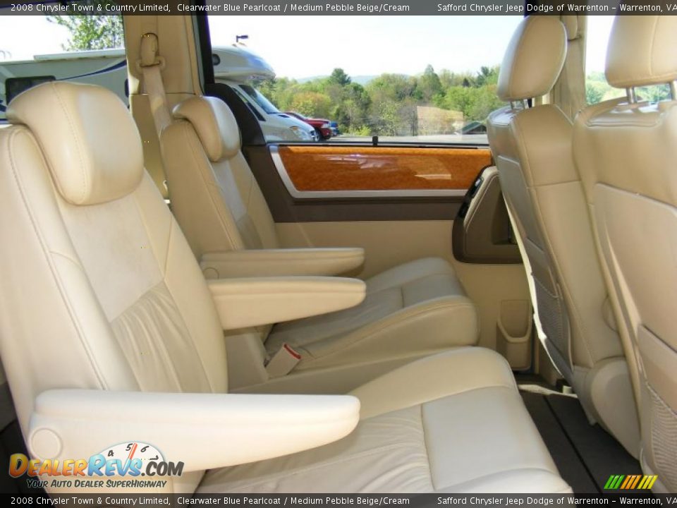 2008 Chrysler Town & Country Limited Clearwater Blue Pearlcoat / Medium Pebble Beige/Cream Photo #24