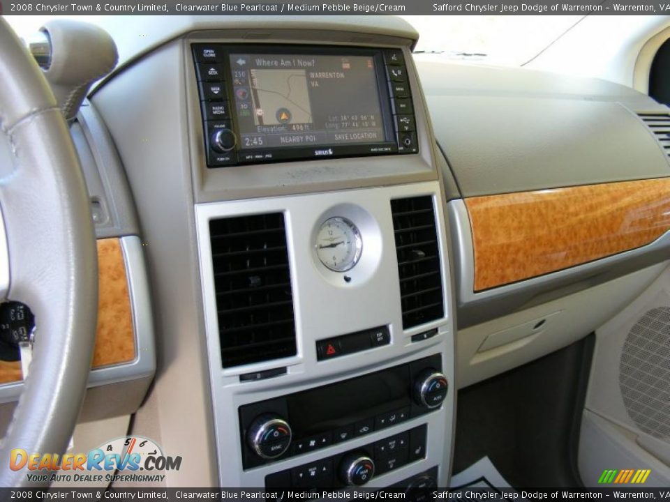 2008 Chrysler Town & Country Limited Clearwater Blue Pearlcoat / Medium Pebble Beige/Cream Photo #28