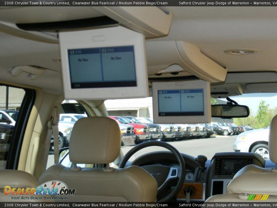 2008 Chrysler Town & Country Limited Clearwater Blue Pearlcoat / Medium Pebble Beige/Cream Photo #35