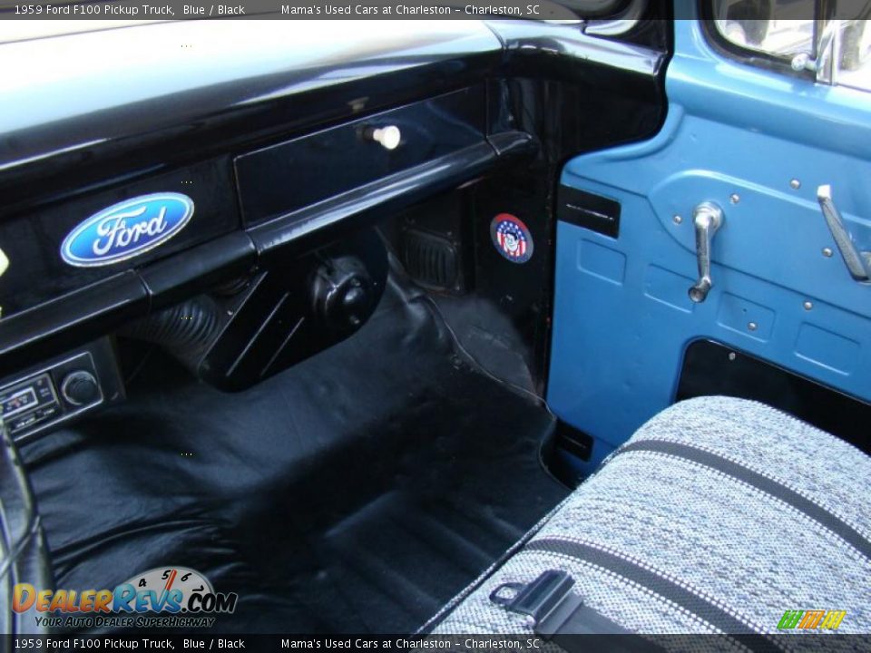 1959 Ford F100 Pickup Truck Blue / Black Photo #18
