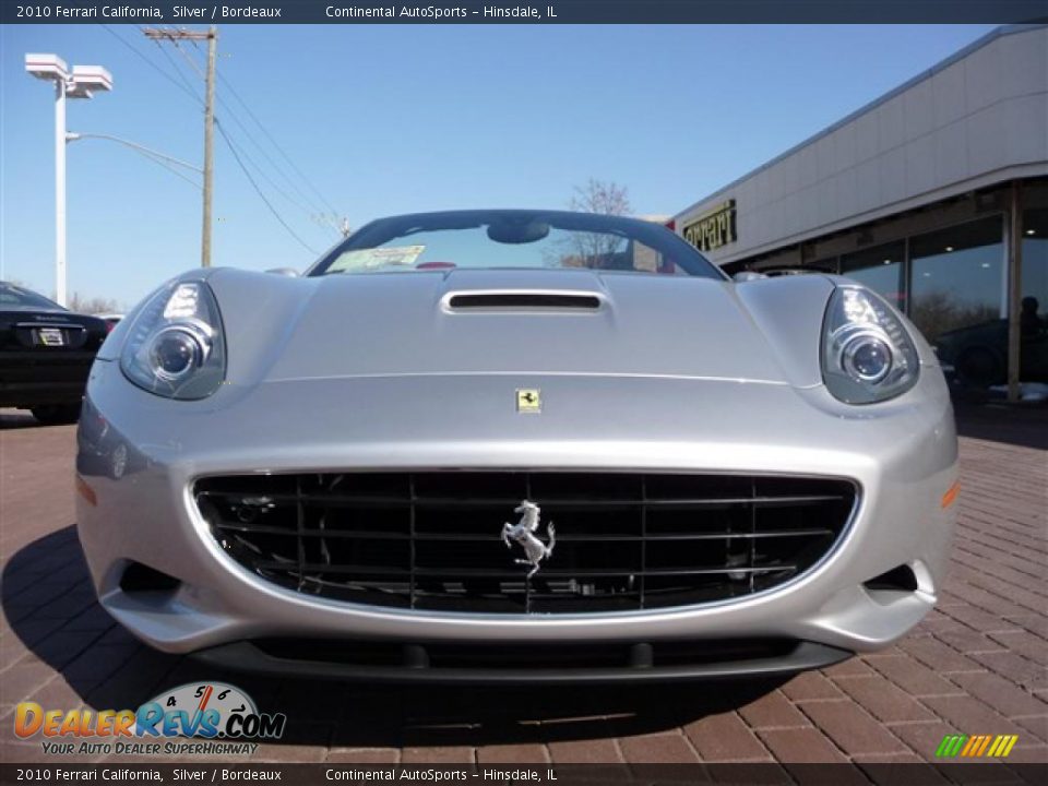 2010 Ferrari California Silver / Bordeaux Photo #7