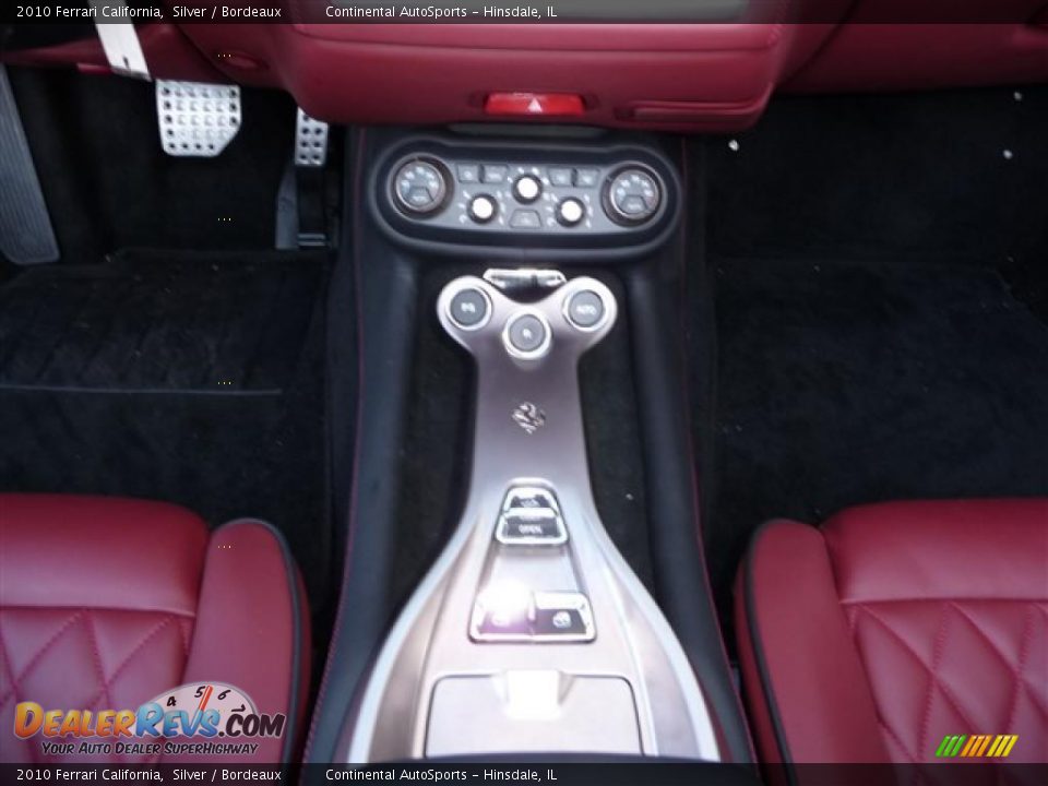 Controls of 2010 Ferrari California  Photo #23