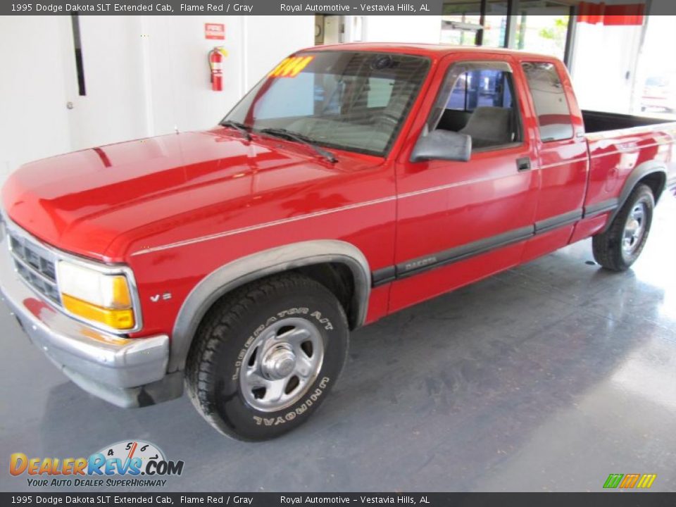 1995 Dodge Dakota SLT Extended Cab Flame Red / Gray Photo #3