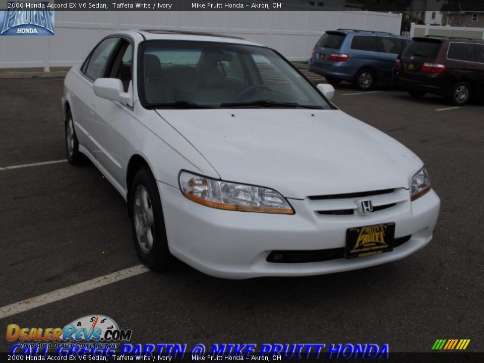 2000 Honda Accord EX V6 Sedan Taffeta White / Ivory Photo #5