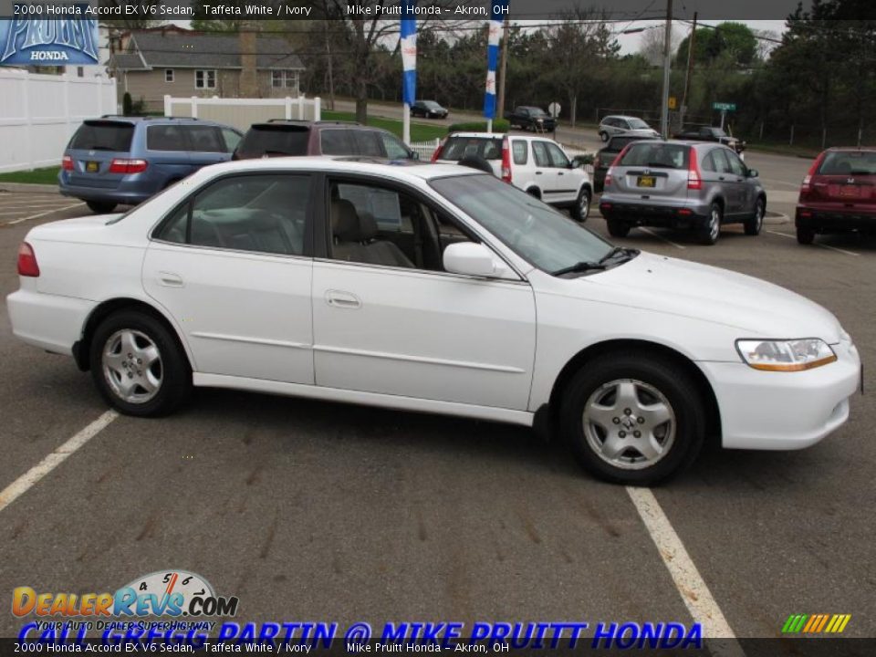 2000 Honda Accord EX V6 Sedan Taffeta White / Ivory Photo #6