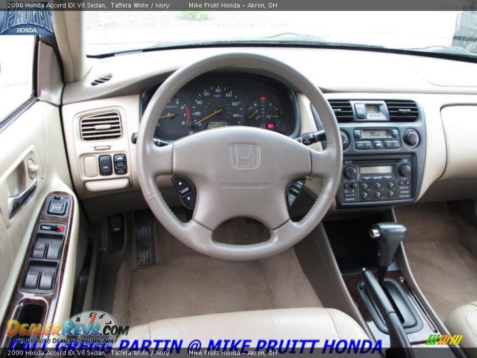 2000 Honda Accord EX V6 Sedan Taffeta White / Ivory Photo #15