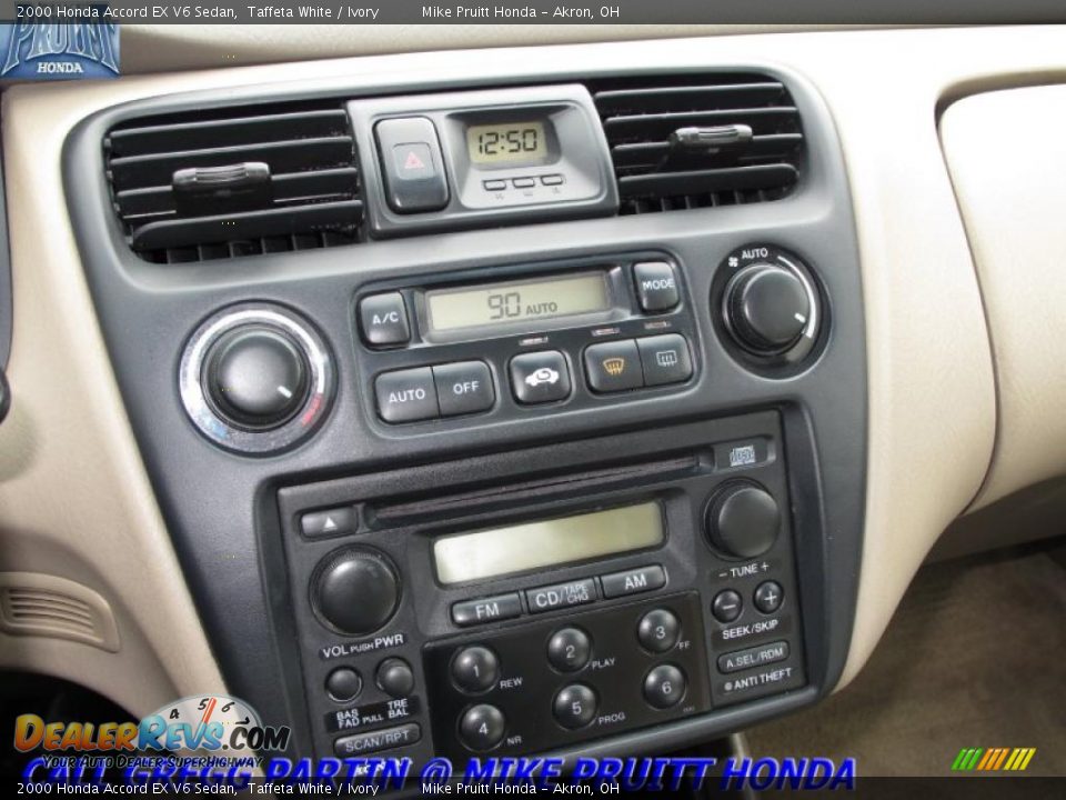 2000 Honda Accord EX V6 Sedan Taffeta White / Ivory Photo #20