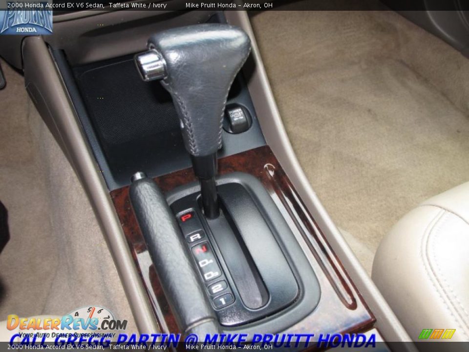 2000 Honda Accord EX V6 Sedan Taffeta White / Ivory Photo #21