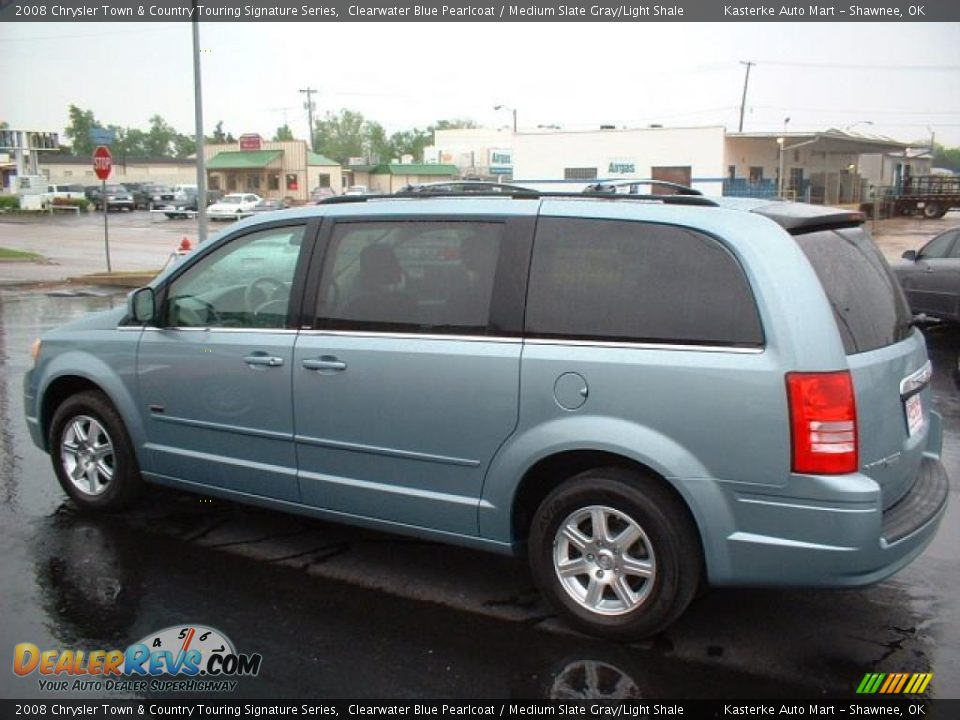 2008 Chrysler Town & Country Touring Signature Series Clearwater Blue Pearlcoat / Medium Slate Gray/Light Shale Photo #7
