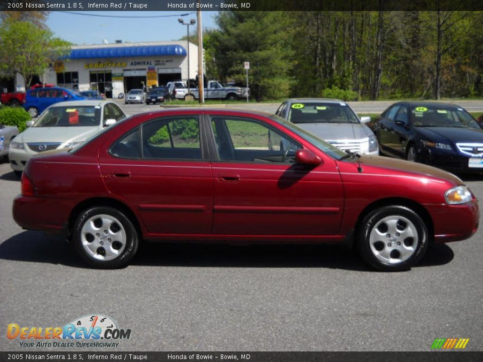 2005 Nissan Sentra 1.8 S Inferno Red / Taupe Photo #2
