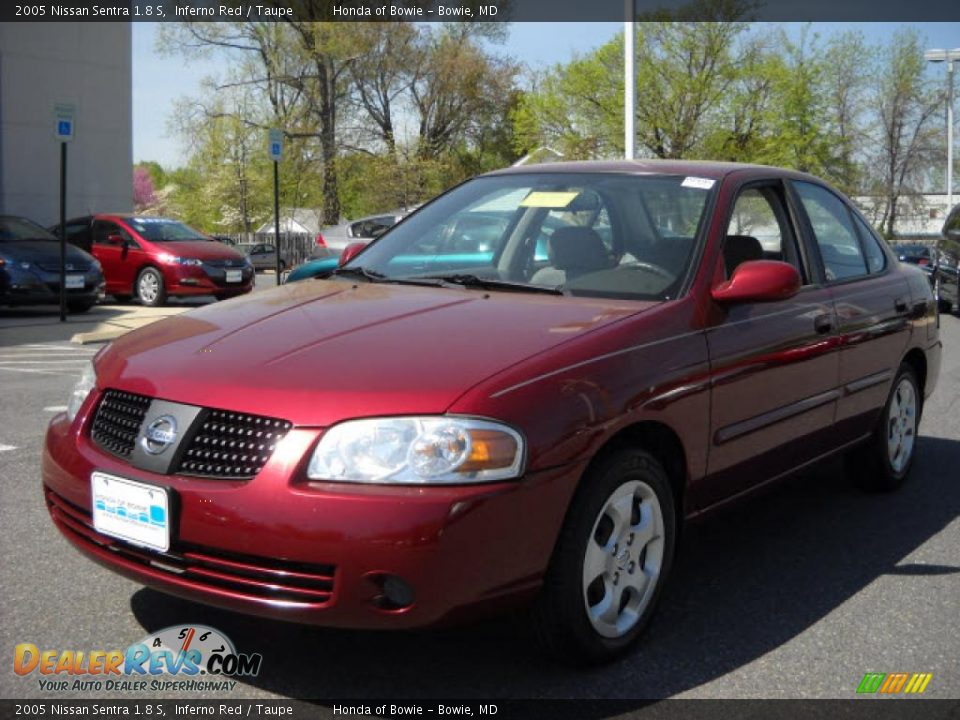 2005 Nissan Sentra 1.8 S Inferno Red / Taupe Photo #7