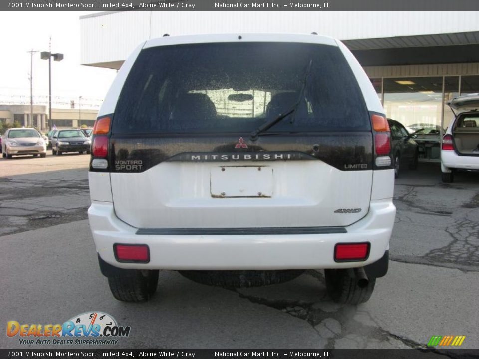 2001 Mitsubishi Montero Sport Limited 4x4 Alpine White / Gray Photo #4