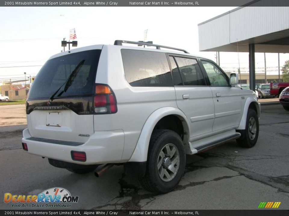 2001 Mitsubishi Montero Sport Limited 4x4 Alpine White / Gray Photo #5