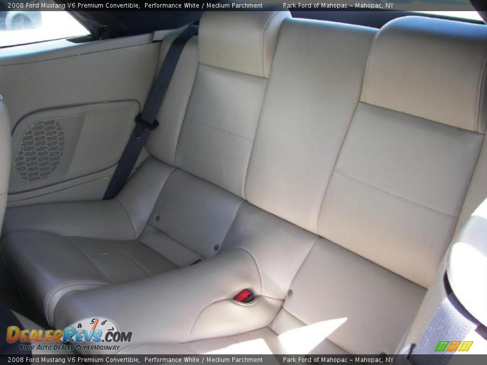 2008 Ford Mustang V6 Premium Convertible Performance White / Medium Parchment Photo #12