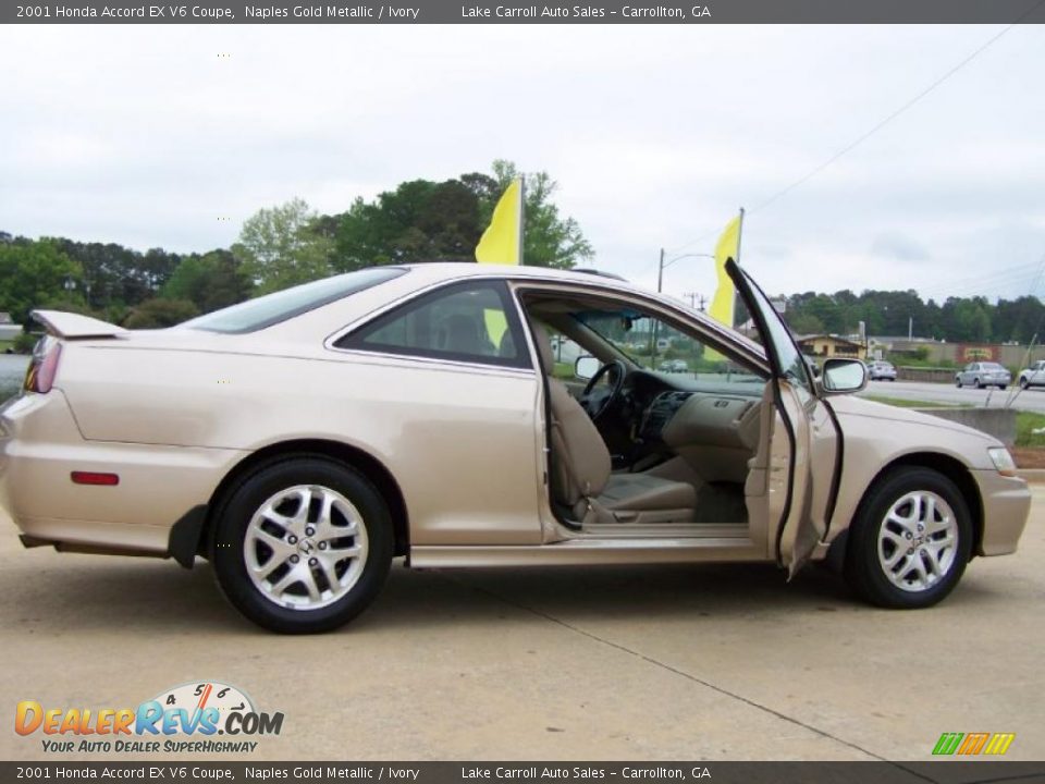 2001 Honda Accord EX V6 Coupe Naples Gold Metallic / Ivory Photo #17