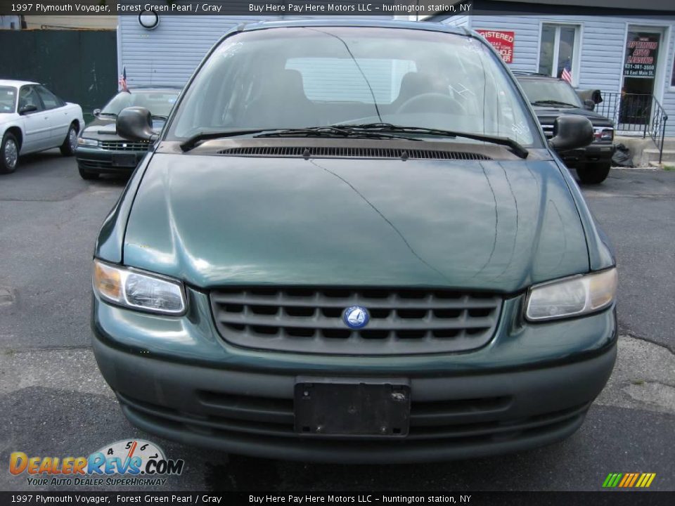 1997 Plymouth Voyager Forest Green Pearl / Gray Photo #2