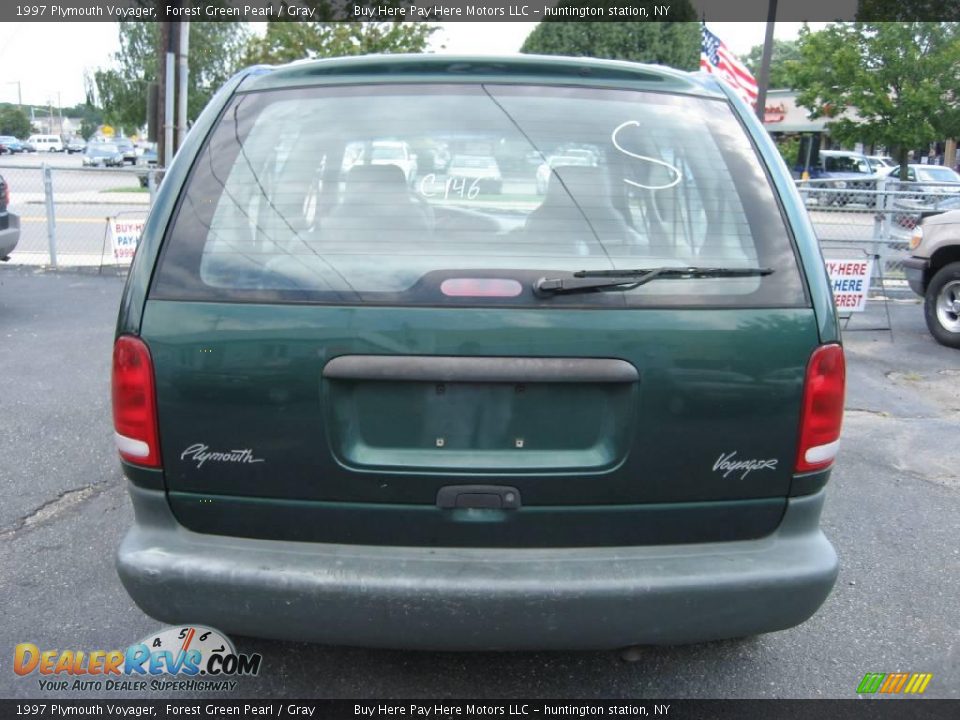 1997 Plymouth Voyager Forest Green Pearl / Gray Photo #5