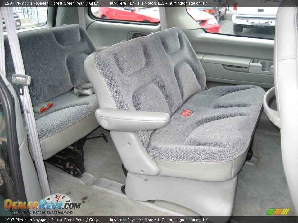 1997 Plymouth Voyager Forest Green Pearl / Gray Photo #14