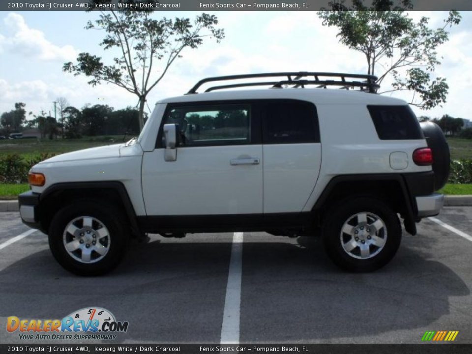 2010 toyota fj cruiser white #6