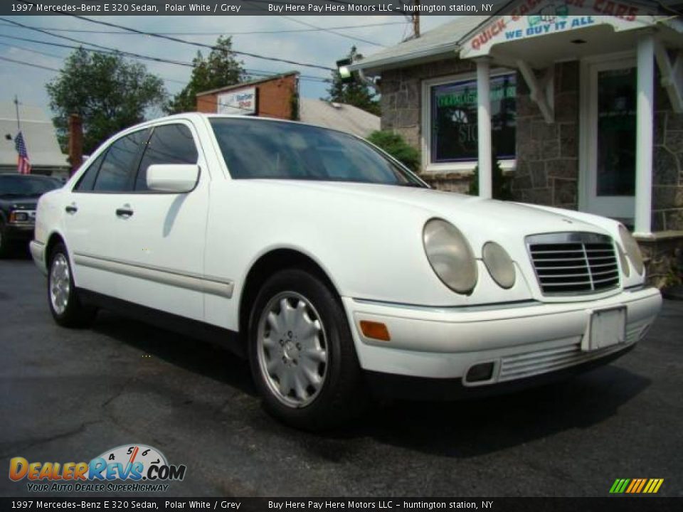 1997 Mercedes-Benz E 320 Sedan Polar White / Grey Photo #1