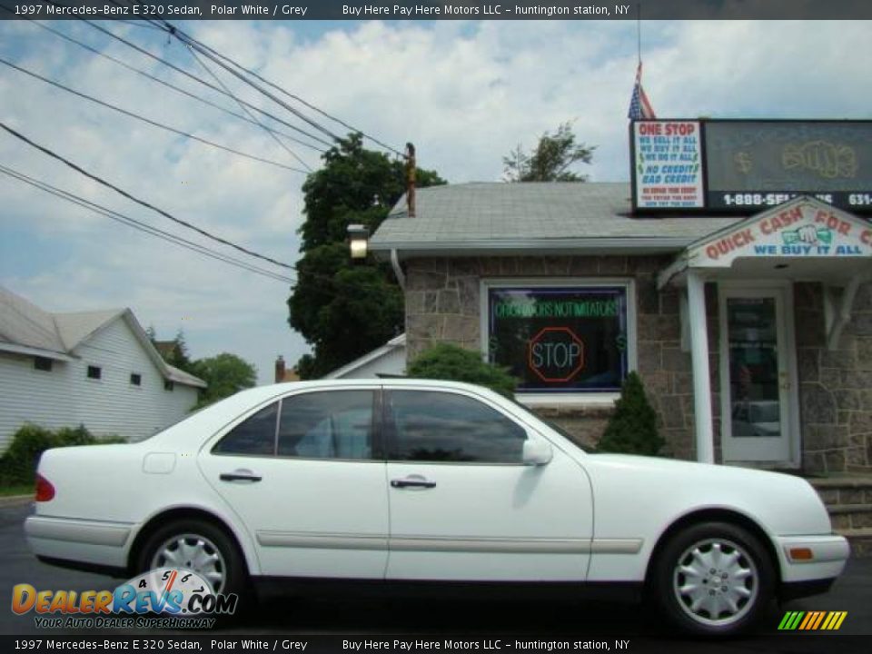 1997 Mercedes-Benz E 320 Sedan Polar White / Grey Photo #3